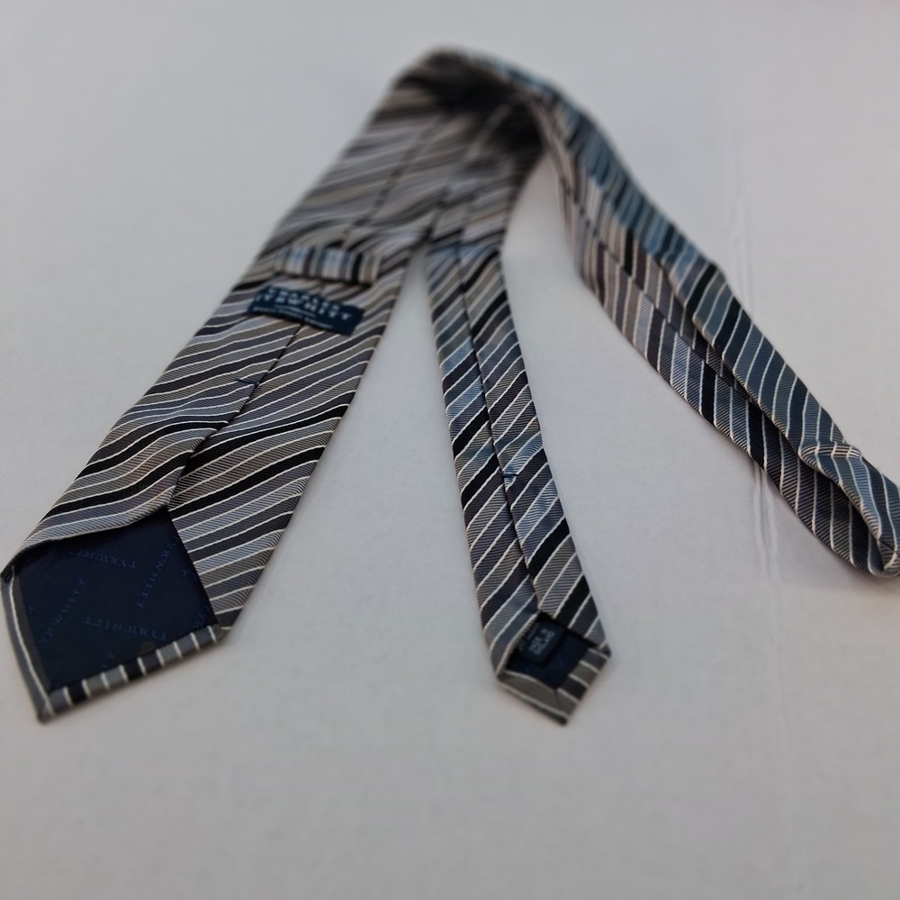 Charles Tyrwhitt Tie Mens OS Grey Striped Silk Classic Made in England Business - Picture 3 of 10